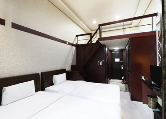 Intercity Hotel