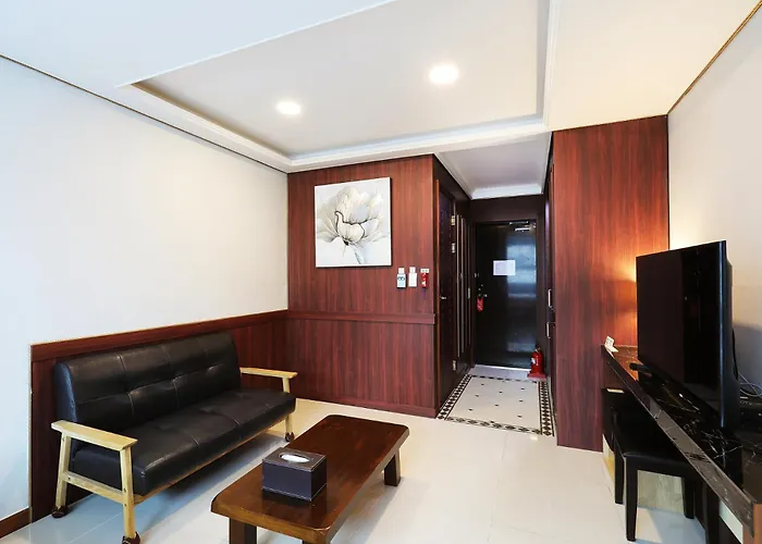 Hotel Intercity 3*