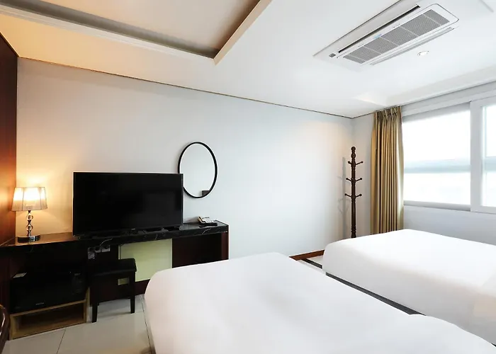 Intercity Hotel 3*