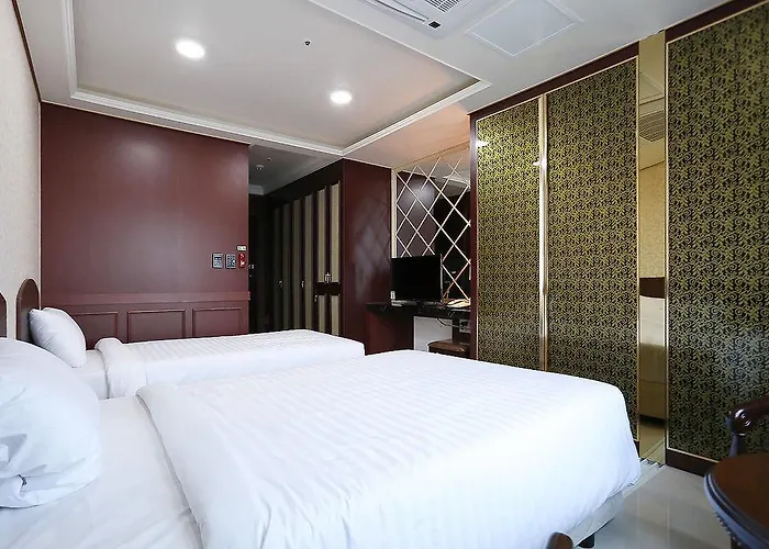 Intercity Hotel