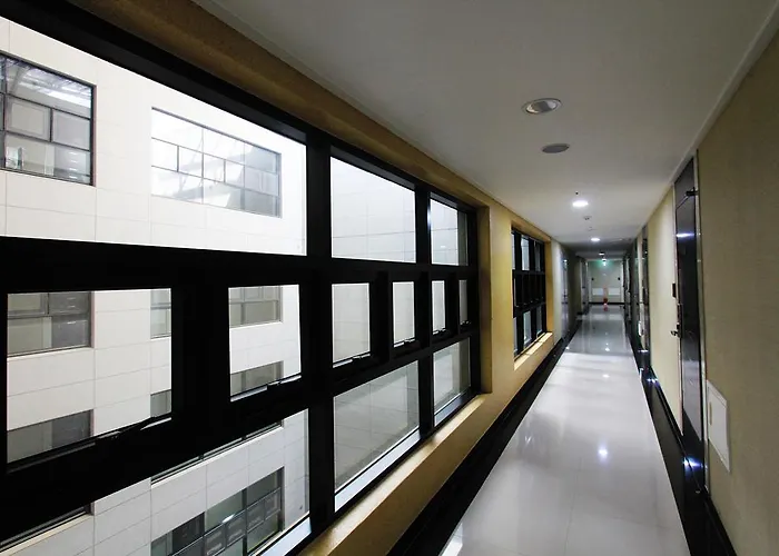 Hotel Intercity 3*